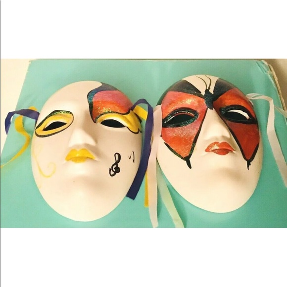 New Two Masks Decorative Porcelain Carnival